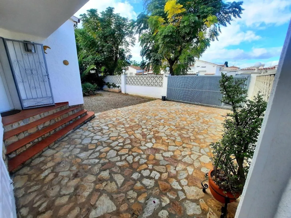 Villa Empuriabrava Maison Cosy 6 Voyageurs Piscine Spain